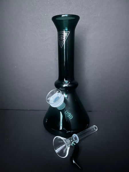 Red Eye Glass® 7" Beaker Tube bong